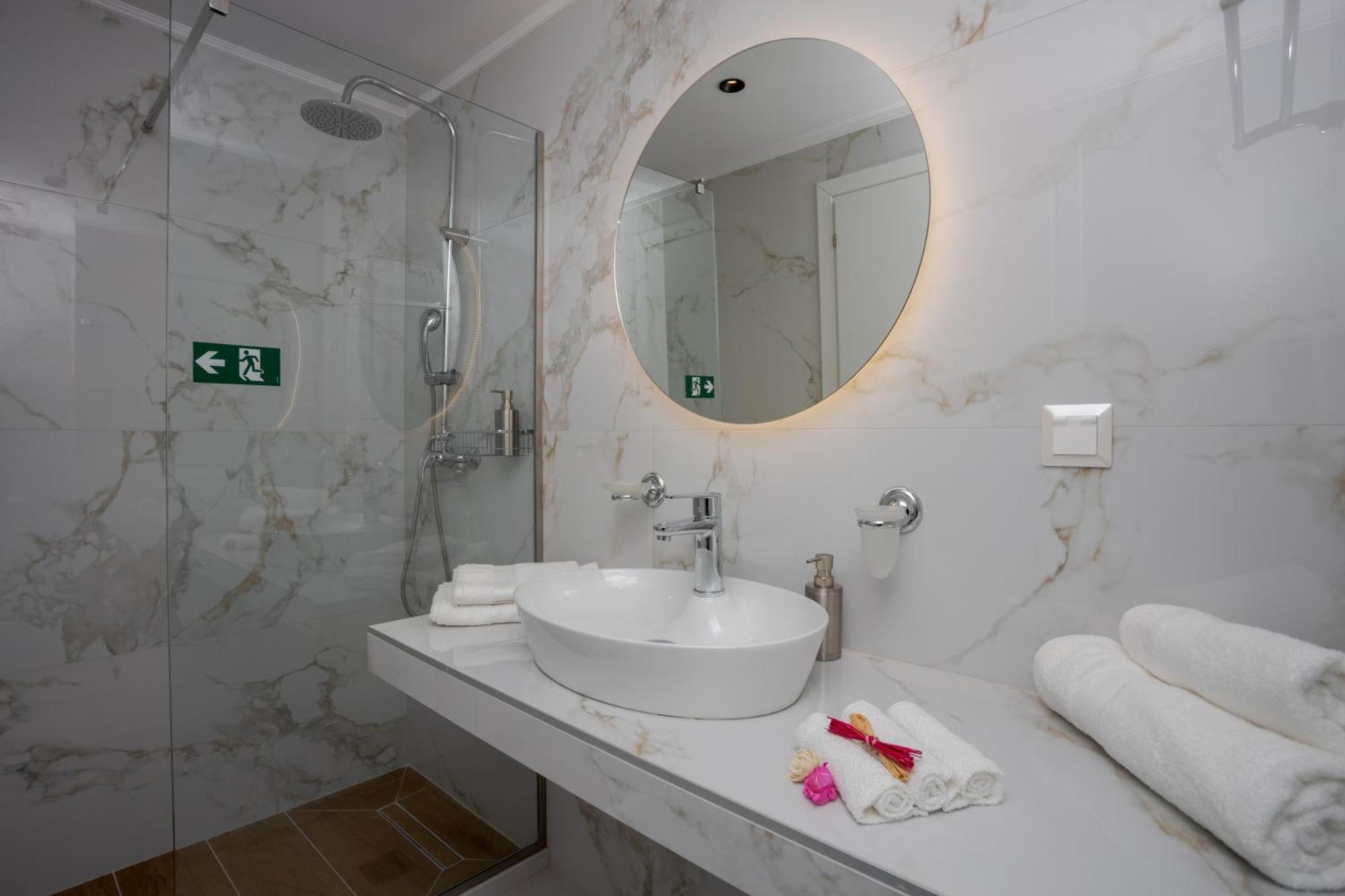 Myra Mare Suites By Estia Amoudara Lasithiou Zewnętrze zdjęcie